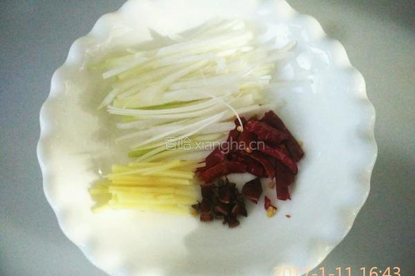 葱油干豆腐的做法图解2