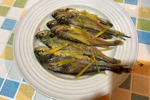 清蒸小黄鱼的做法图解4