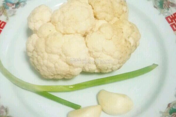 凉拌花菜的做法图解1