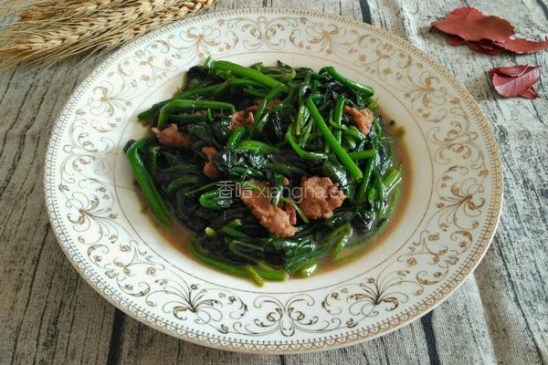 菠菜炒肉的做法图解6