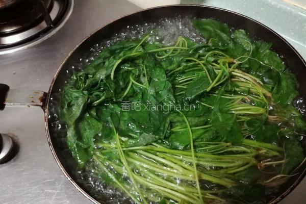蒲公英煎鸡蛋的做法图解2