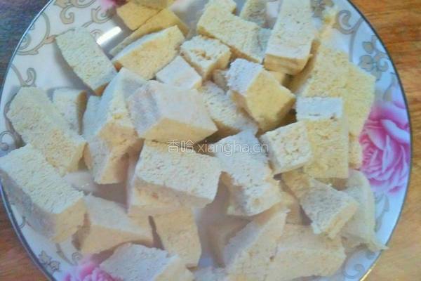 猪肉酸菜炖冻豆腐粉条的做法图解5