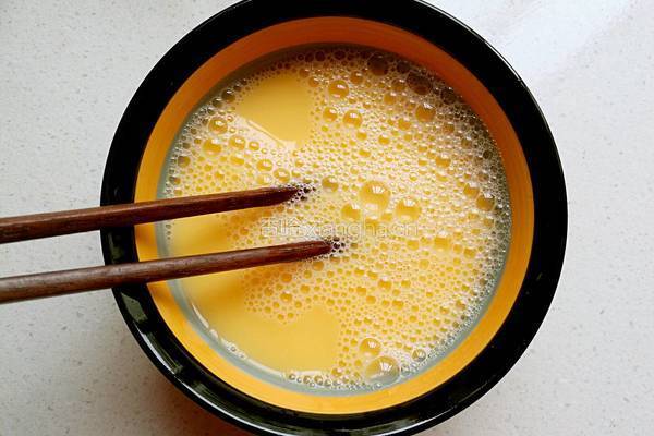 鸡蛋蒸豆腐的做法图解7
