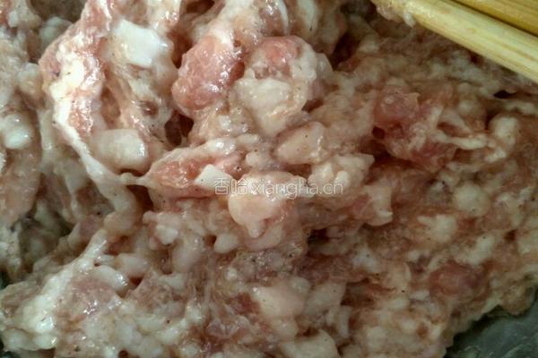 平菇猪肉馄饨的做法图解5