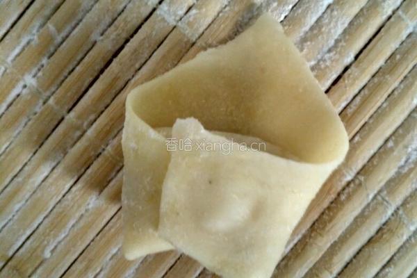 平菇猪肉馄饨的做法图解14