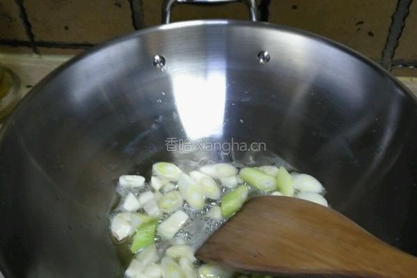 土豆炖鸡腿的做法图解3