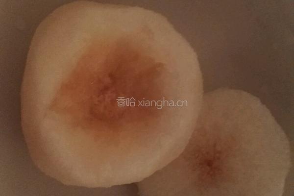 炖雪梨的做法图解1