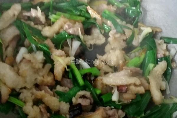 青蒜炒五花肉的做法图解6