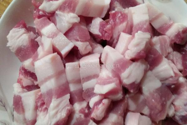 简易红烧肉的做法图解1