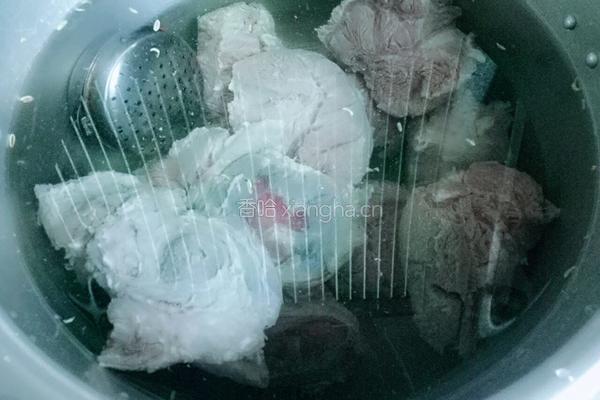 卤牛肉的做法图解6