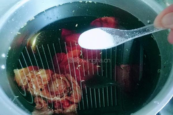 卤牛肉的做法图解8