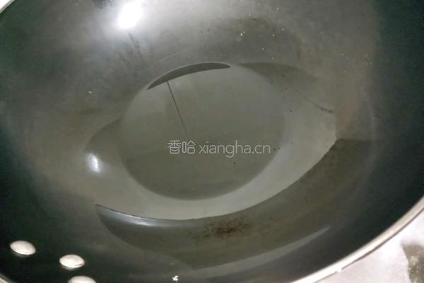 鸡蛋香菇炒饭的做法图解1