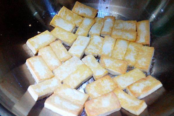 黄豆酱烧豆腐的做法图解5