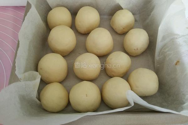 奶香软面包的做法图解6
