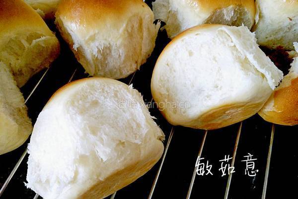 奶香软面包的做法图解10
