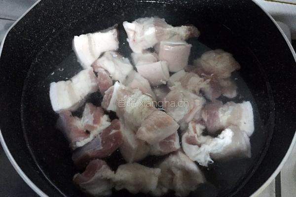 板栗红烧肉的做法图解5