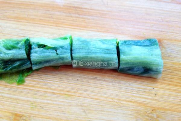 蒸鱼豉油菠菜卷的做法图解10