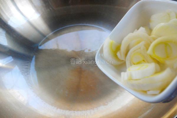 小炒香菇榨菜的做法图解3