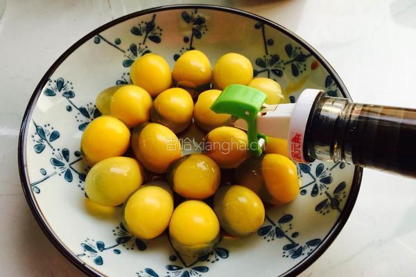 凉拌鹌鹑皮蛋的做法图解5