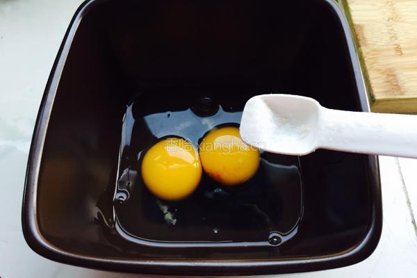 火腿蒸蛋羹的做法图解4
