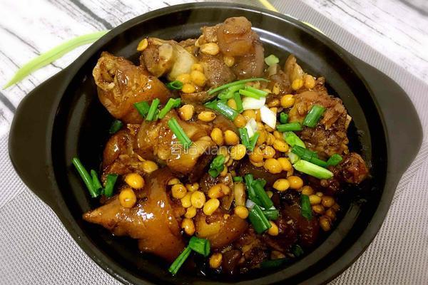 黄豆焖猪蹄的做法图解10