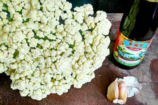 耗油花菜的做法图解1