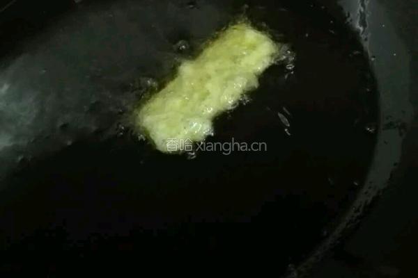 炸带鱼的做法图解7