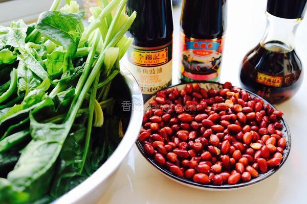 花生菠菜的做法图解1