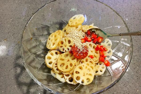 凉拌藕片的做法图解8