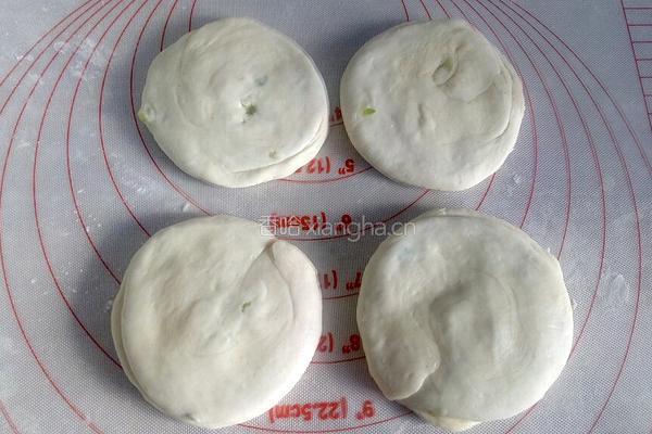 香酥葱花饼的做法图解9
