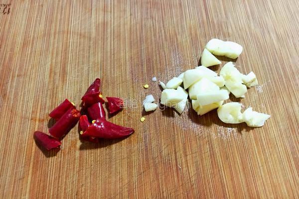 蚝油手撕包菜的做法图解4