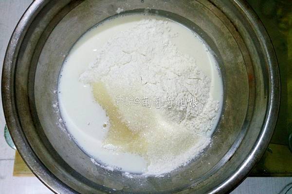 麻薯蛋黄酥的做法图解7