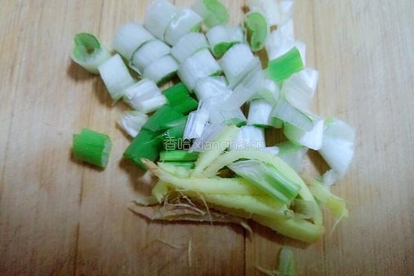 青菜炖豆腐的做法图解3