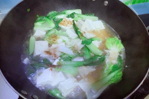 青菜炖豆腐的做法图解7