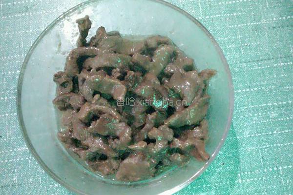 西芹炒牛肉的做法图解5