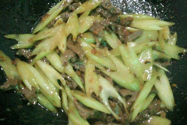 西芹炒牛肉的做法图解9