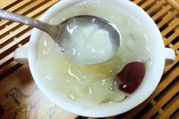 银耳红枣汤的做法图解8