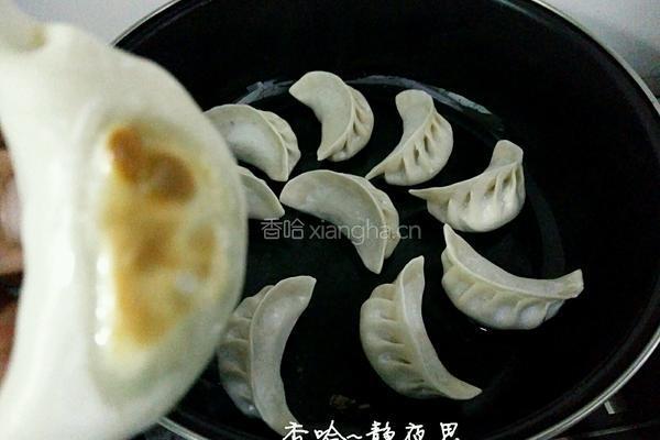 抱蛋煎饺的做法图解6