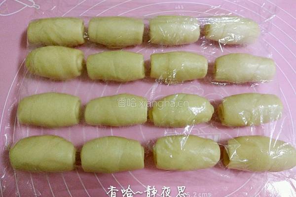 蛋黄酥的做法图解26