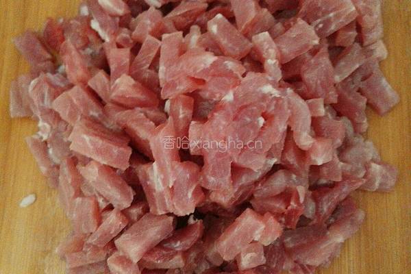 香菇炸肉酱的做法图解2