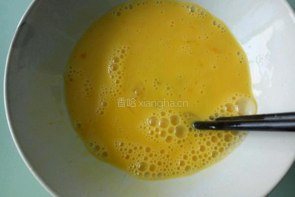 平菇炒鸡蛋的做法图解4