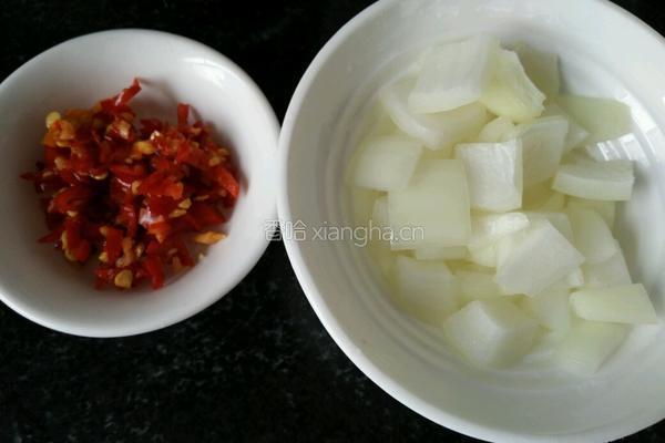 芹香黄豆粒的做法图解3