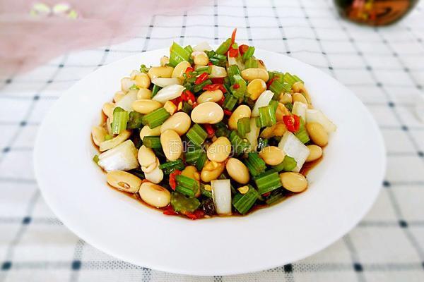 芹香黄豆粒的做法图解8