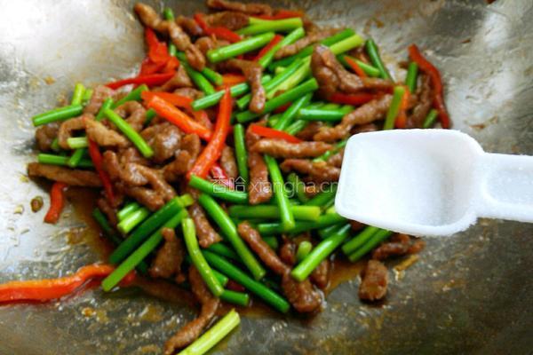 蒜薹炒肉的做法图解12