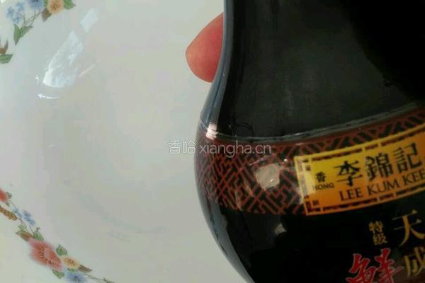 蒜蓉辣酱面条的做法图解7
