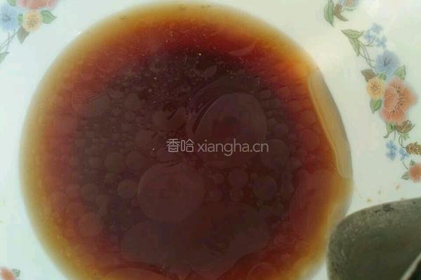 蒜蓉辣酱面条的做法图解9