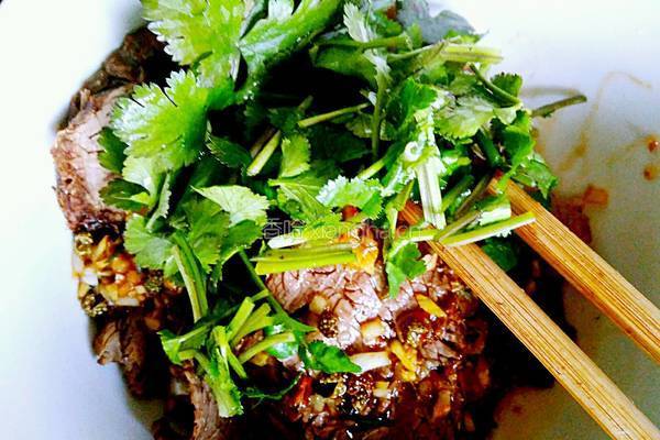 凉拌牛肉的做法图解9