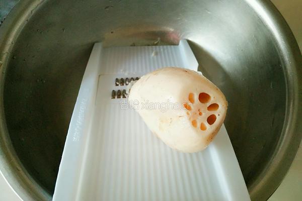 莲藕肉饺子馅的做法图解10