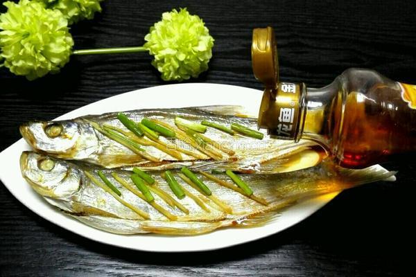 风味蒸鱼的做法图解3
