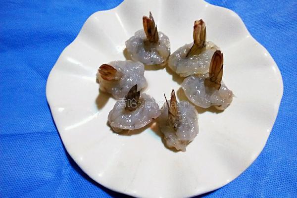 黄瓜鲜虾盅的做法图解4